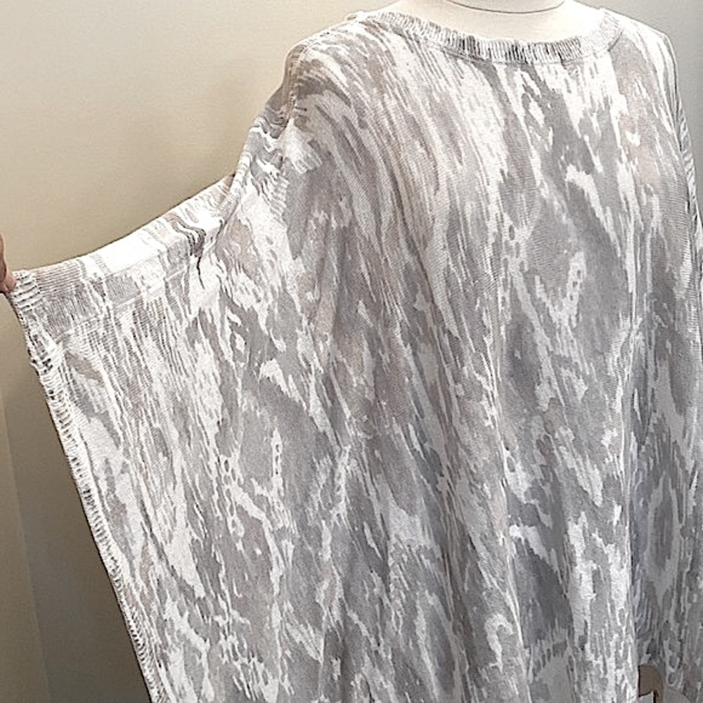 J. Jill Watercolor Ikat Gray One Size Coastal Grandma Boho Artisan Poncho - Picture 5 of 11